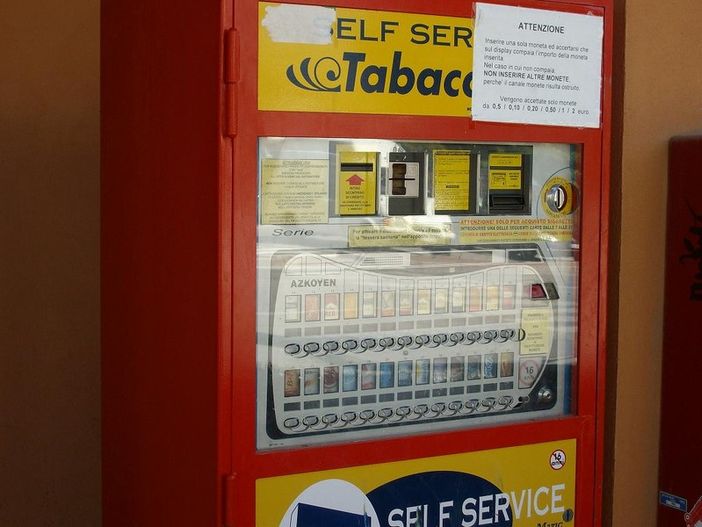 Bozza manovra: per sigarette e tabacco riscaldato 10 centesimi in più a pacchetto Bozza manovra: per sigarette e tabacco riscaldato 10 centesimi in più a pacchetto