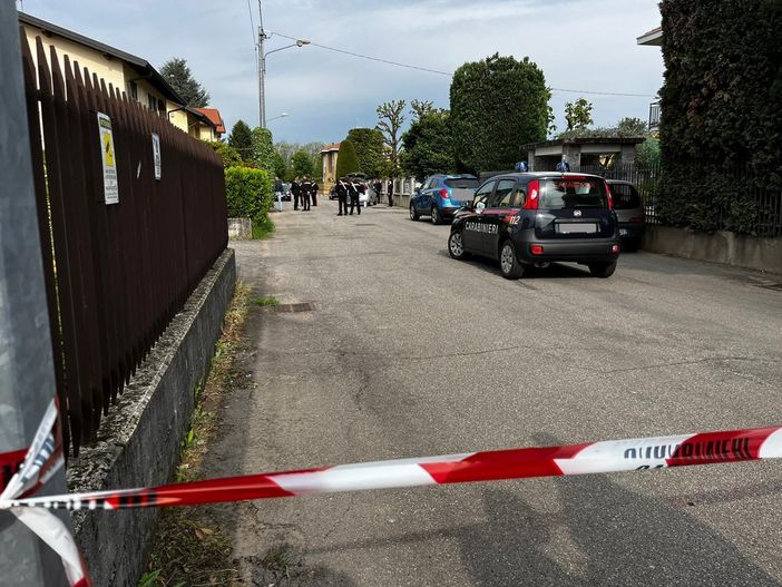 La casa di via Torino - foto del giorno dell'omicidio