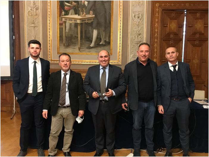 Intelligenza artificiale e open banking per facilitare l'accesso al credito delle imprese Intelligenza artificiale e open banking per facilitare l'accesso al credito delle imprese