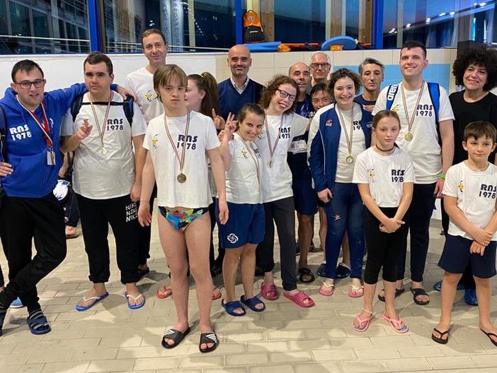 Nuoto: PHB Polisportiva Bergamasca e Rari Nantes fanno festa a Saronno
