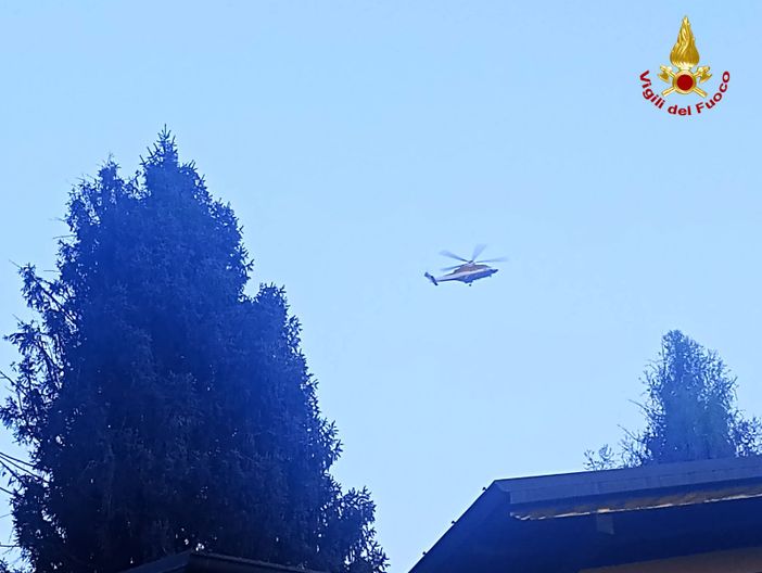 Montegrino, escursionista si perde nel bosco e lancia l'allarme: salvato dai vigili del fuoco Montegrino, escursionista si perde nel bosco e lancia l'allarme: salvato dai vigili del fuoco