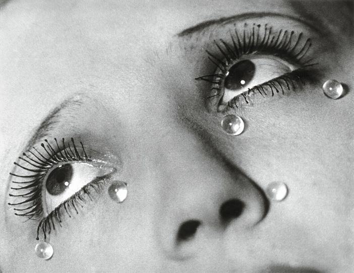 Man Ray, Lacrime (variante di inquadratura 2 occhi), Collezione privata © Man Ray 2015 Trust, by SIAE 2025