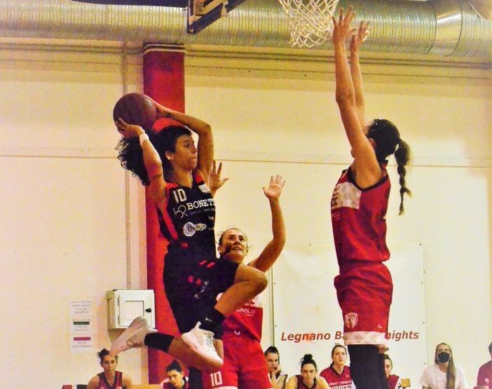 Ultime partire della fase a orologio per le Bulldog Canegrate. Match decisivi per definire la griglia play out (foto Bulldog Basket Canegrate)