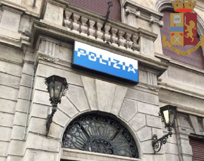 Cerca di nascondere l'hashish nei pantaloni davanti alla polizia: ventenne bustocco nei guai