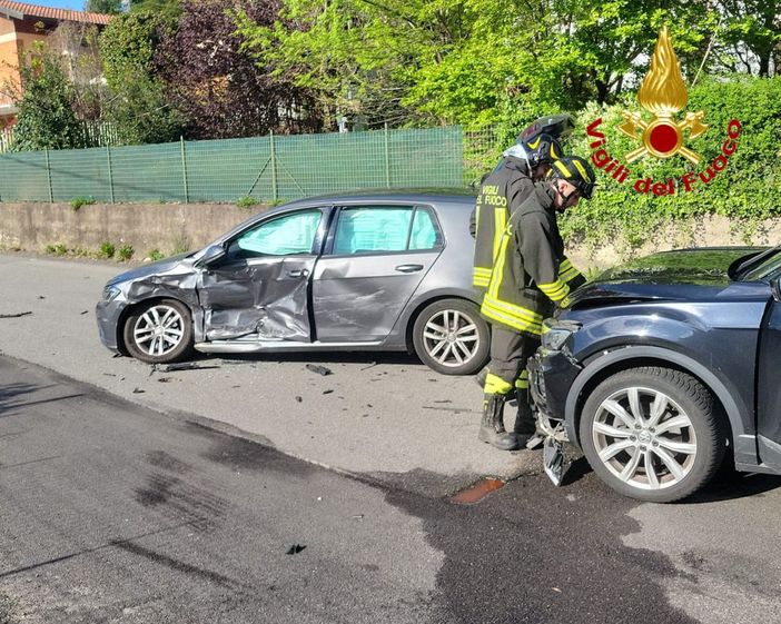L'incidente in via XX Settembre a Monvalle L'incidente in via XX Settembre a Monvalle