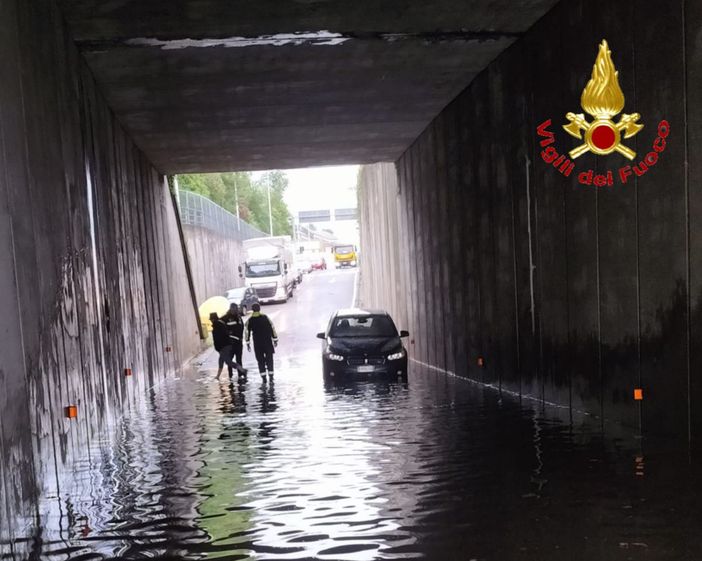 Maltempo, non è ancora finita: «Nel pomeriggio e nella notte rovesci e temporali con fenomeni localmente di forte intensità»