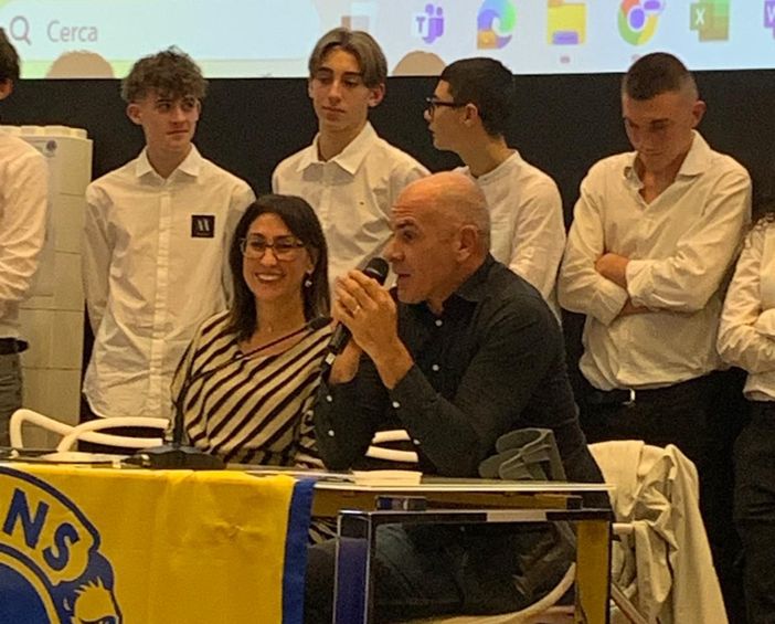 Andrea Devicenzi e il progetto “Oltre l’impossibile”: una serata di ispirazione e resilienza a Busto Arsizio