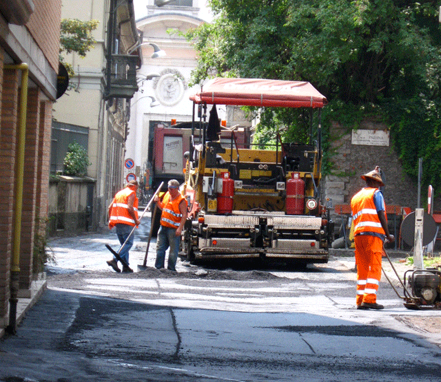 Prima settimana di settembre: partono i lavori di asfaltatura delle vie Giolitti e Genova Prima settimana di settembre: partono i lavori di asfaltatura delle vie Giolitti e Genova
