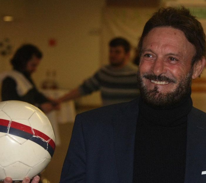 Schillaci ricoverato in ospedale, la famiglia: "Condizioni stabili" Schillaci ricoverato in ospedale, la famiglia: "Condizioni stabili"