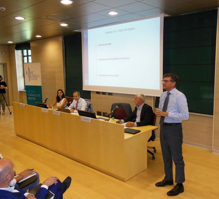 Il futuro (in fabbrica) è già cominciato, non facciamolo attendere