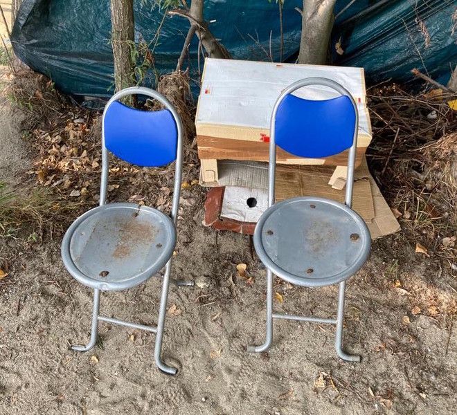 Roberto, l'uomo che viveva lungo un torrente, da ieri notte dorme sotto un tetto