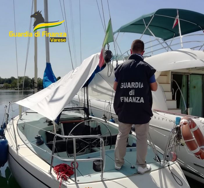 Frode informatica, la Finanza sequestra beni per 800mila euro alla contabile