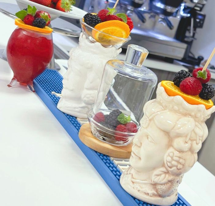 “DanteDrink” al Verri: l’Inferno in un bicchiere. Un viaggio tra i gironi a sorsi lenti