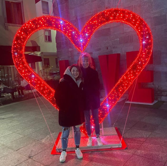 Gallarate si illumina d’amore: torna il cuore gigante in piazza San Pietro Gallarate si illumina d’amore: torna il cuore gigante in piazza San Pietro