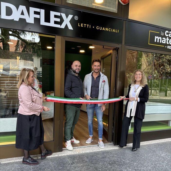 Busto, un negozio ritrova vita in centro