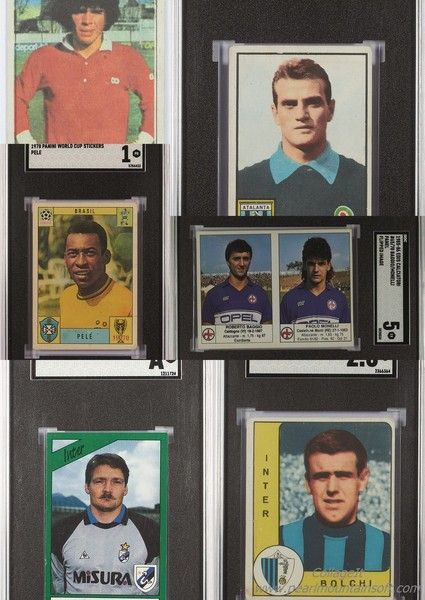 Alcune delle figurine che saranno messe all'asta da Bolaffi