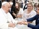 PAPA FRANCESCO, I RICORDI. «Noi sposi a Roma di ritorno dal viaggio in Argentina: emozione indelebile quel dialogo cordiale e anche scherzoso»