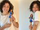 Alice Degradi con la Barbie dedicata ai bambini affetti da diabete di tipo 1 Alice Degradi con la Barbie dedicata ai bambini affetti da diabete di tipo 1