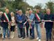 Il taglio del nastro del nuovo tratto di pista ciclopedonale a Mercallo sul lago di Comabbio Il taglio del nastro del nuovo tratto di pista ciclopedonale a Mercallo sul lago di Comabbio