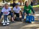 Nunzio Cascino (con maglietta verde) prova la carramatta assieme agli amici promotori della festa