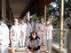 Il dottor Reina e lo staff delle Cure palliative dell'hospice