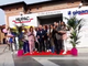 Il taglio del nastro davanti alla clinica mobile, in piazza San Giovanni