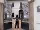 Un'immagine del video della Regione: la vicesindaco Maffioli riapre Palazzo Cicogna