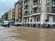 FOTO. Maltempo, strade allagate e traffico in tilt a Milano. Slitta anche il Consiglio regionale