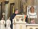 Il sindaco reggente Cristina Borroni in chiesa e nel riquadro Mirella Cerini