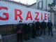 Il Comune di Castellanza ha detto grazie ai volontari con uno striscione
