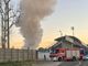 Auto in fiamme a due passi dallo Speroni: vigili del fuoco in azione