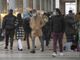 La Lombardia oggi torna in zona arancione. Spostamenti, negozi, visite e scuole: ecco cosa si può fare