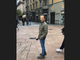 Cristiano Militello di Striscia la Notizia a Busto: «La gente mi parla dei lampioni»