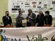 La premiazione di Agazzi con i sindaci a Gorla Minore