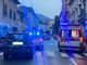 Omicidio in pieno centro a Luino, una tragedia familiare: interrogato il figlio 25enne