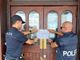 La polizia applica i sigilli al locale del centro di Varese a cui il Questore ha revocato la licenza per trenta giorni La polizia applica i sigilli al locale del centro di Varese a cui il Questore ha revocato la licenza per trenta giorni