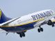 Ryanair: 2,5 euro di premio al personale che scopre passeggeri con bagagli fuori misura Ryanair: 2,5 euro di premio al personale che scopre passeggeri con bagagli fuori misura
