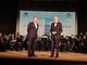 Franco Castiglioni e Marco Colombo sul palco del Teatro Manzoni Franco Castiglioni e Marco Colombo sul palco del Teatro Manzoni