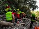Escursionista cade nei boschi di Castelveccana: per recuperarlo in azione Soccorso alpino ed elicottero