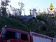 FOTO. Ancora fiamme nei boschi del Varesotto: incendio a Cittiglio, in volo anche l'elicottero