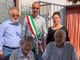 I due &quot;sposini&quot; Fulvia ed Enrico in una foto tratta dalla pagina Facebook del Comune di Porto Ceresio
