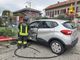 Scontro tra un'auto e una moto a Taino, due i feriti. In azione anche l'elisoccorso