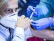 Da oggi vaccinazione anti Covid combinata all'antinfluenzale negli hub dell'Asst Sette Laghi