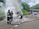 FOTO. Veicolo in fiamme sulla 336 di Malpensa, paura per un automobilista