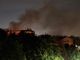 Le fiamme di via Aleardi (foto di un utente del gruppo Facebook &quot;Noi di Gallarate&quot;)