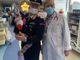 I carabinieri consegnano le uova di Pasqua ai piccoli pazienti del Del Ponte