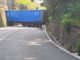 Tir incastrato al ponte per Schianno, viabilità in tilt per ore. Riaperta via Gasparotto