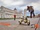 FOTO. Malnate, all’asilo Umberto I si rivive la storia: allestito un mini-museo con i cimeli ritrovati in solaio