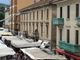 Mercato, “disoccupato” con bancarella e reddito di cittadinanza: l’ambulante finisce nei guai