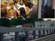 La folla su un treno ieri proveniente da Busto e fermo a Porta Garibaldi e la coda a Castellanza in Autolaghi. Sotto l'8.22 oggi a Castellanza, poi Rescaldina e Saronno